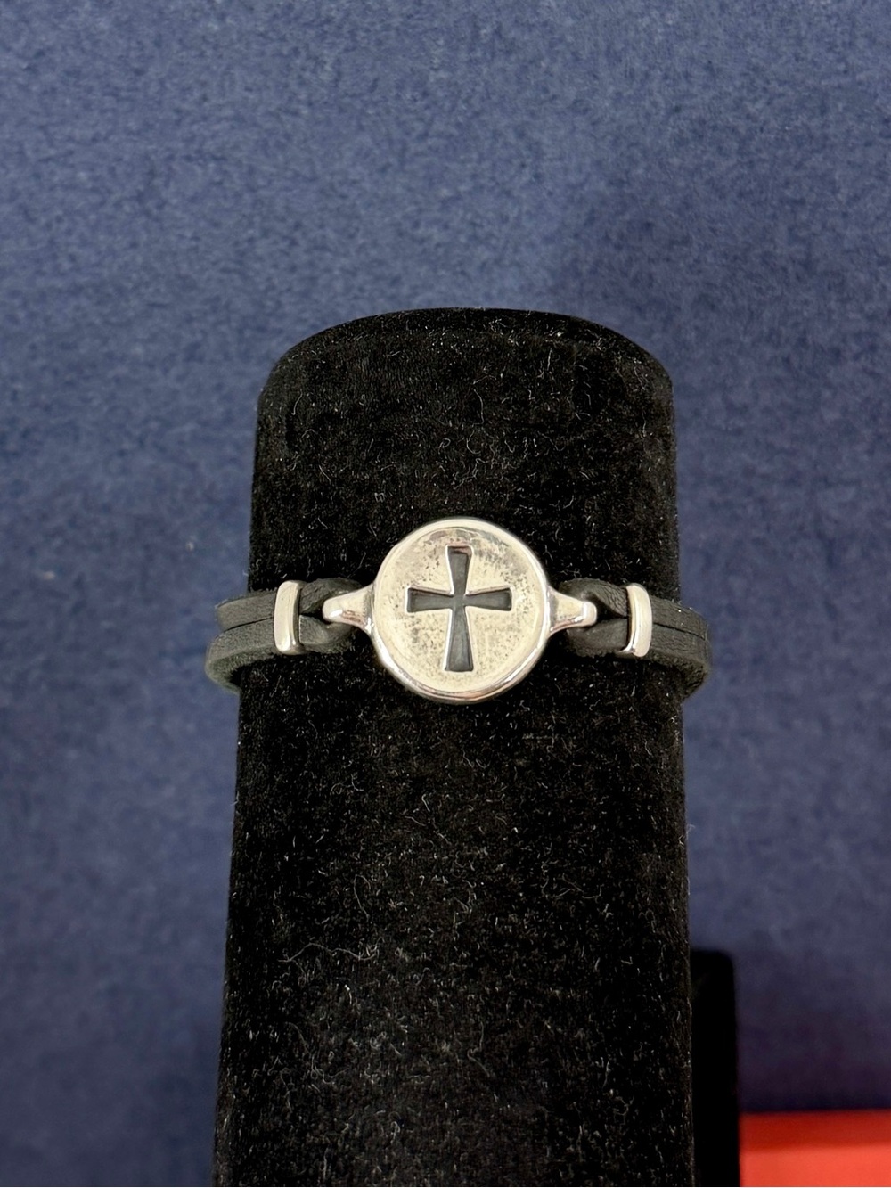 JAMES AVERY Sterling Silver Cross Disc Medallion Black Leather Bracelet RETIRED